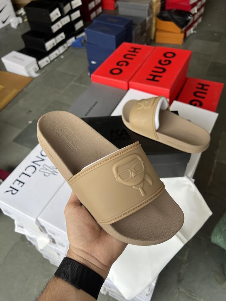 Karl Lagerfeld Beige With Dust bag Fix