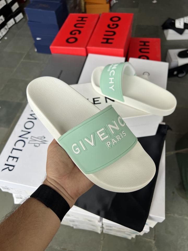 Givenchy Paris White Seagreen with Dust Bag Fix