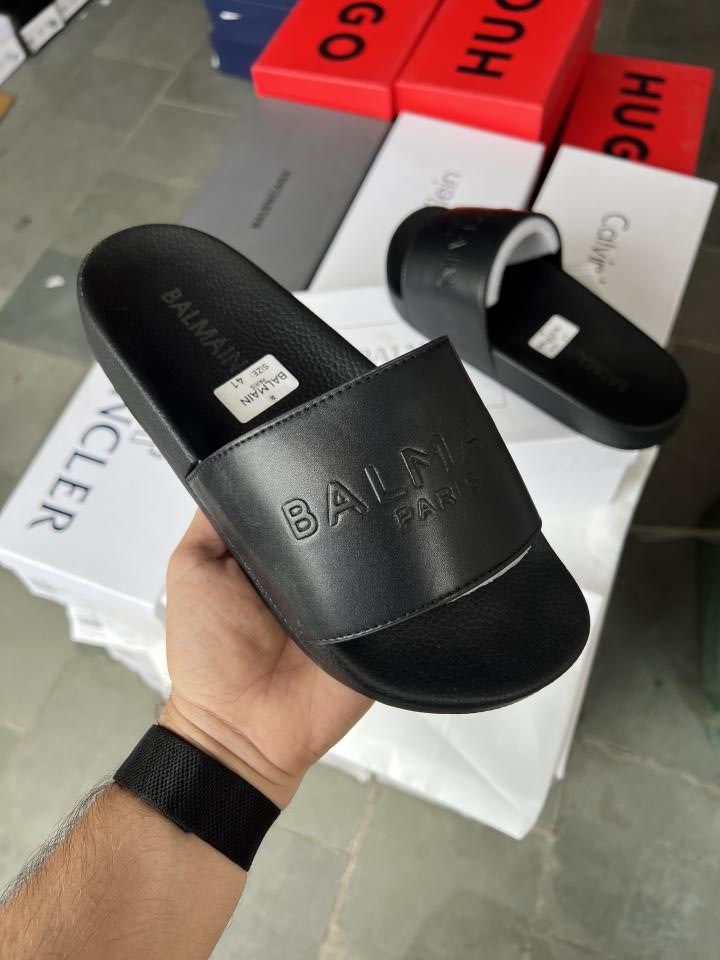 Balmaiin Paris Full Black With Dust Bag Fix