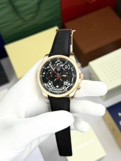TAG HUER CR7