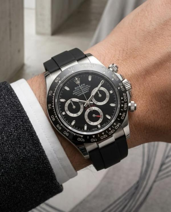 Roleex Daytona Cosmograph Silicon Silver Black