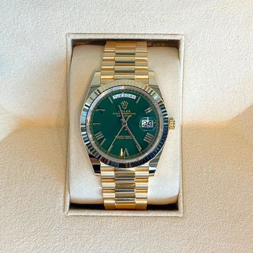 Alternative view of Rolex Day Date Gold Green