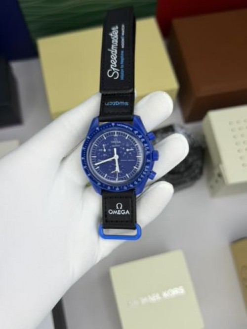 OMEG A SWATCH