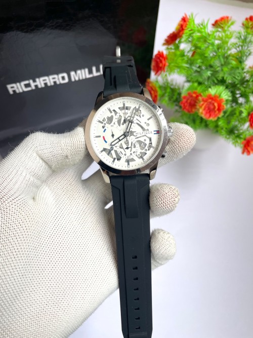 Tomm y Hilfiger