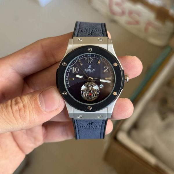Alternative view of Hublot Bigbang Quartz