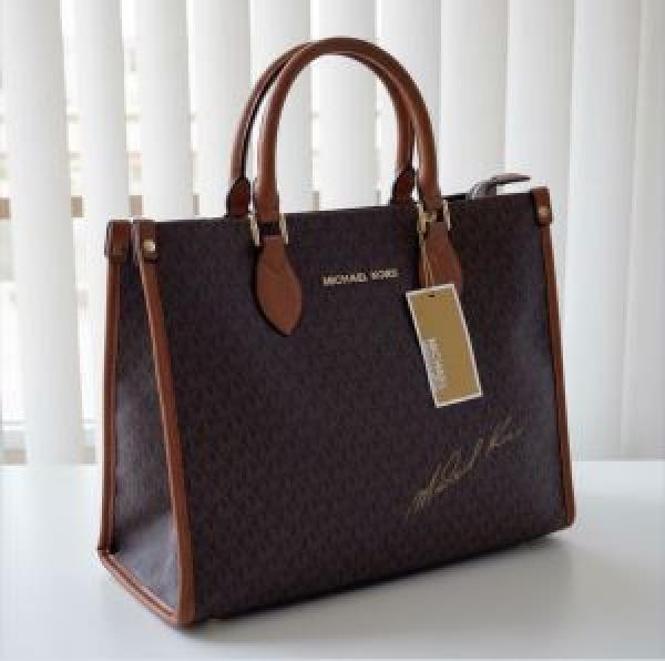Michael kor    TOTE BAG 526