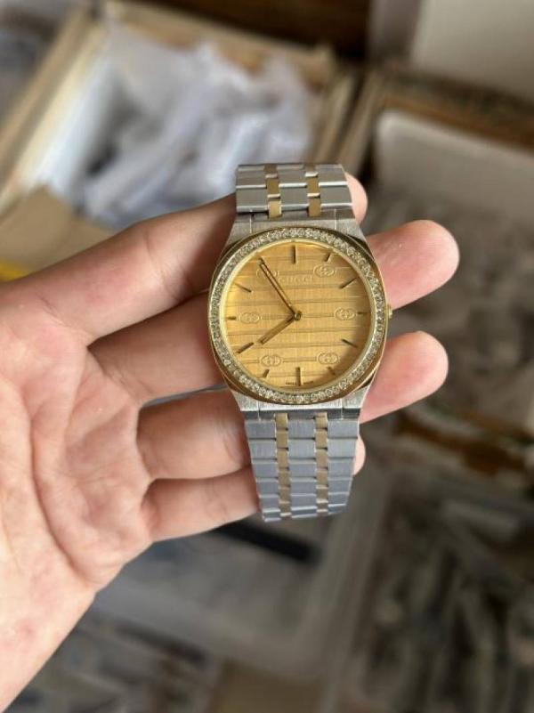 Alternative view of Gucc 25H Womens Store Article Watch