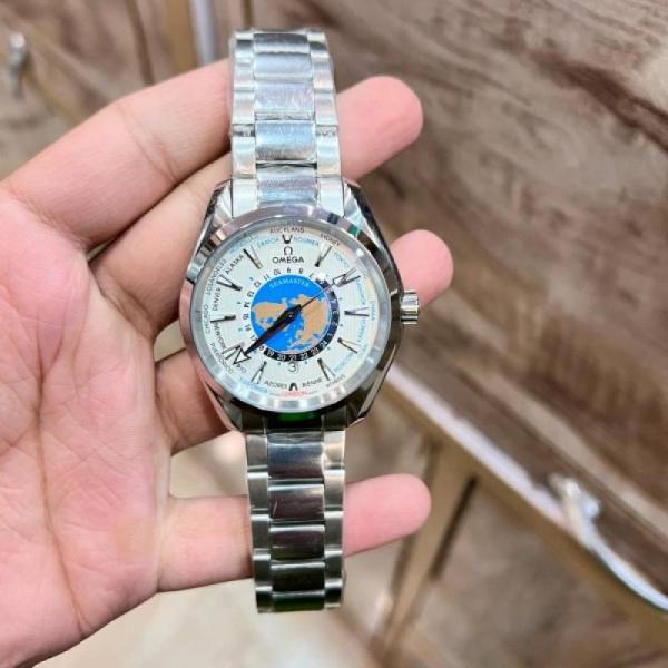 Alternative view of Omeg Seamaster Heavy Quartz