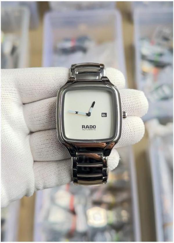 Radd O True Square Quartz Undigital WC 2033