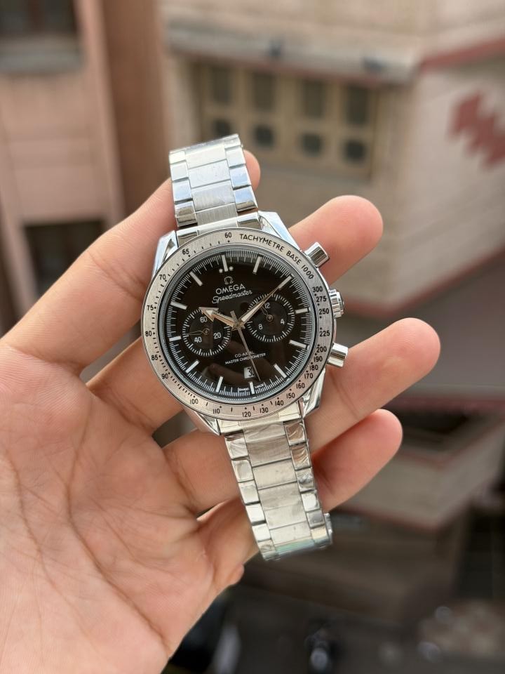 OMEGGA SPEEDMASTER