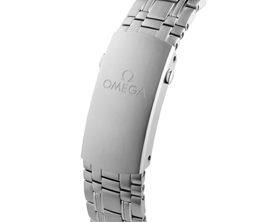 Alternative view of Omegg a Seamaster Diver 300M Co-Axial Master Chronometer Chronograph Silver Blue