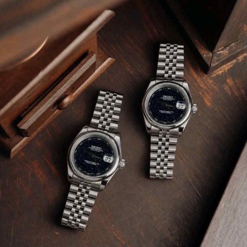 Alternative view of SEIKO BRUST GALAXY BLACK WATCH