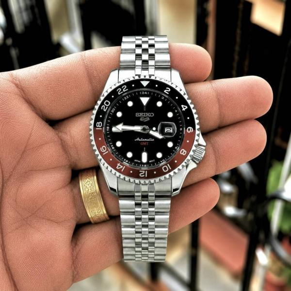 Seik o GMT Quartz Men Watch