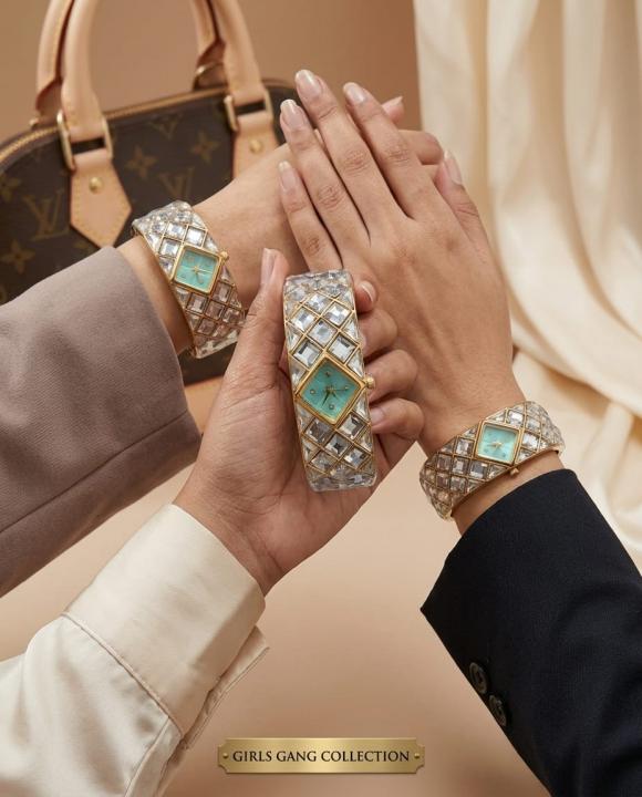 Alternative view of Swarrovsk i Curiosa Bangle Gold To Tiffany