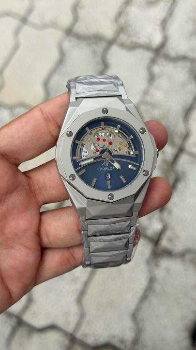 Hubloo t Big Bang