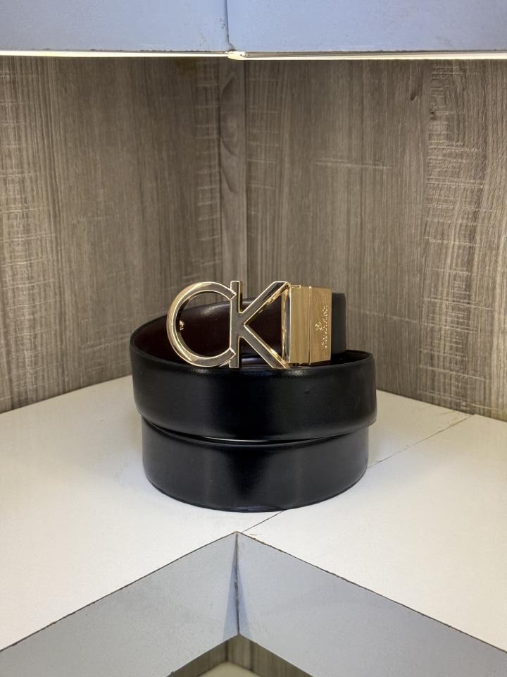 Calvin Kline Reversible Mens Belt with Original Box - Image 6