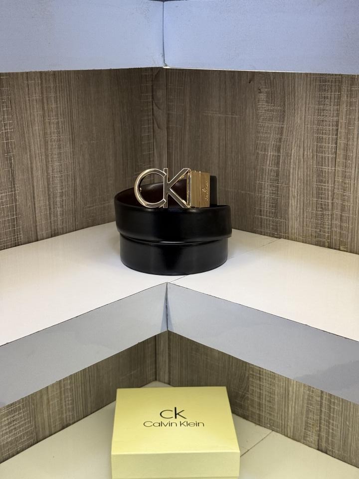 Calvin Kline Reversible Mens Belt with Original Box
