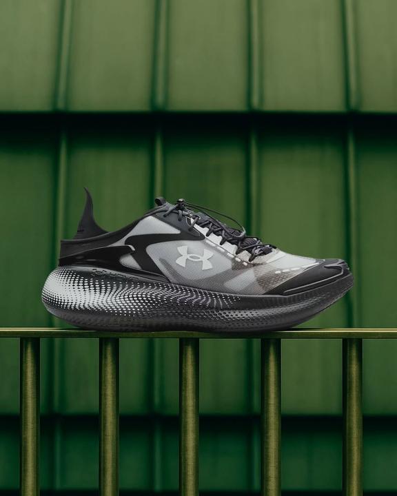 Underr Armour Echo Slipspeed Black White