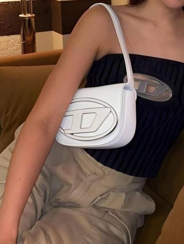 Diesal 1dr iconic Shoulder bag With Ogbox Dustbag Carrybag Etc model 213
