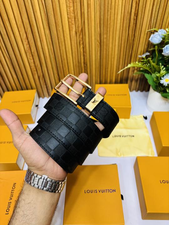 82 LV LOIUS VUTTON PREMIUM QUALITY BELT