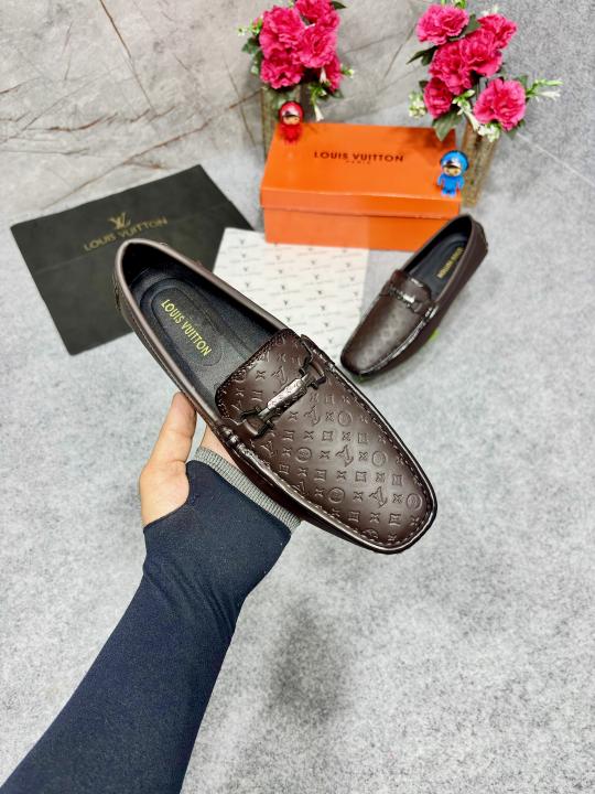 LOIUS VUTTON SILVERSTONE MOCCASIN BROWN