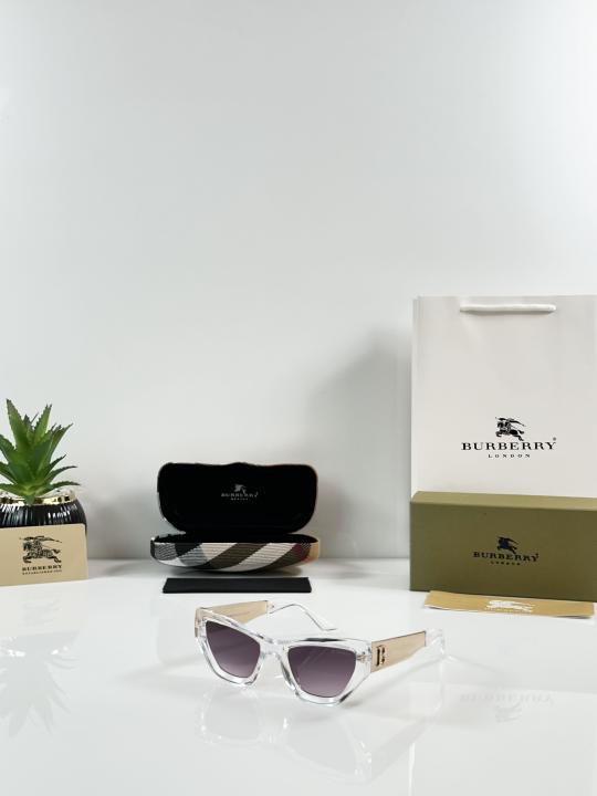 Burbery WMNS 2830 Water Gold Black DC
