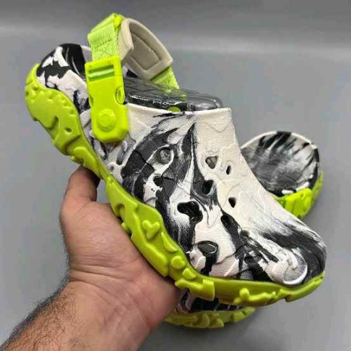 Croccss All Terrain Altas Clogs blackwhite and neon