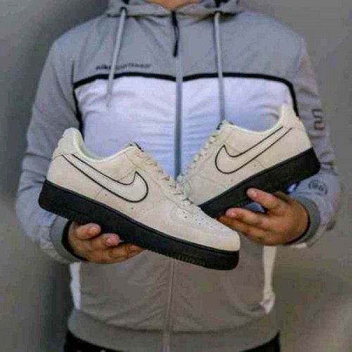 Nikkee Airforce 1 07 Lv low Light khaki Sneaker 586
