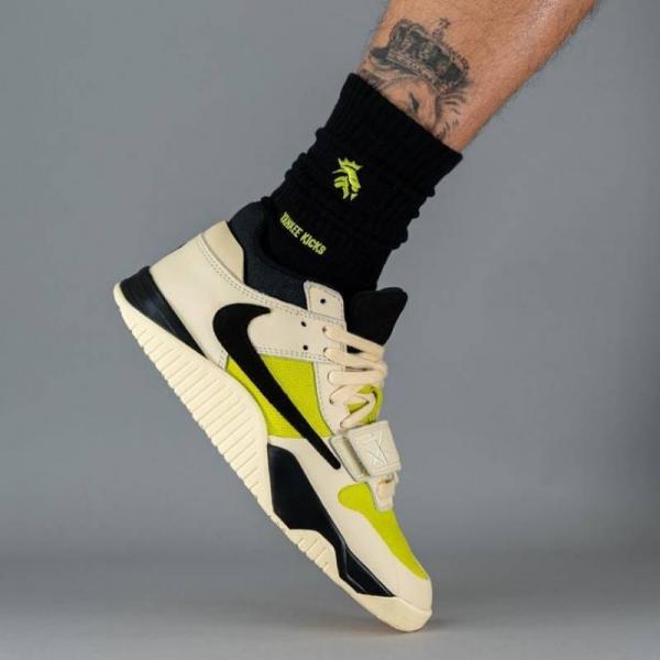 Travis Scott x Jordan Jumpman Jack - Bright Cactus FIX SALE 26