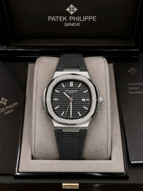 PATEK PHILIPE NAUTILUS