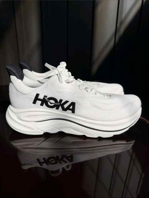 Hoka Clifton 10 White Black 1277