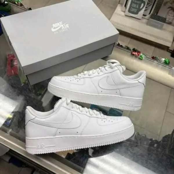 Air Force1 Triple White Leather UA With Box