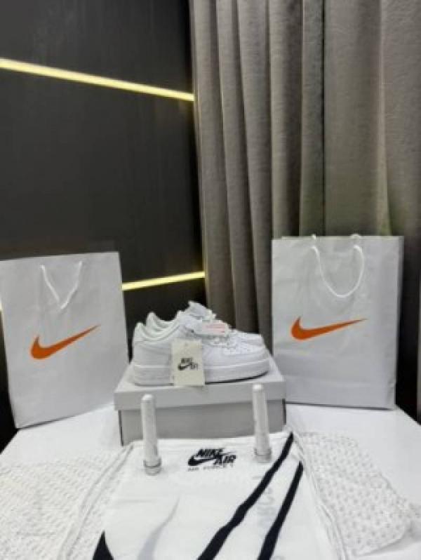 Nikke Airforce 1 First Leather Ua With Bag Keychain Bottle Lace