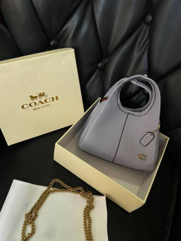 Coatch lana shoulder bag with box 854