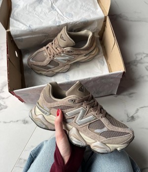 New Ba_lance 9060 mushroom brown  (with original box)