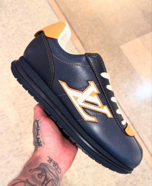 Louis Vui_ton buttersoft sneaker
