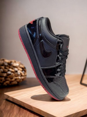 JORDAN 1 LOW GINA