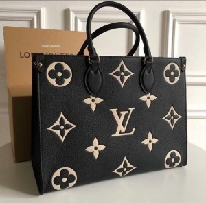   Louis Vuitton bag