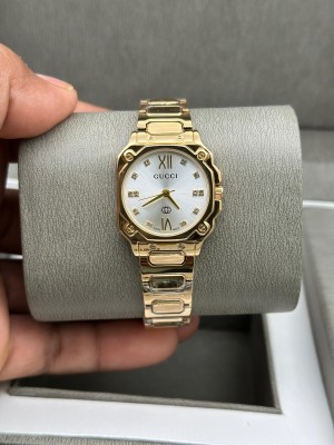 GUCC_I PREMIUM QUARTZ FOR WOMEN