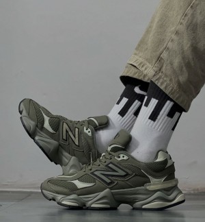 New Ba_lance 9060 dark olive