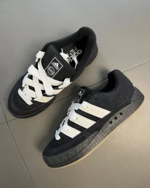 adida s  Adimatic Black White