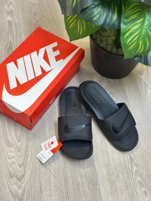 Ni_ke victori one premium flip-flops