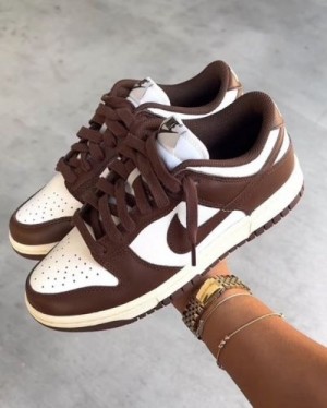 Niiikkee sb dunk low cacao for women s