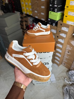 Lo_uis Vuiton Tilted sneaker ua