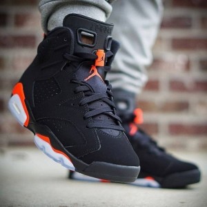 Nike retro  jorden 6   INFRARED