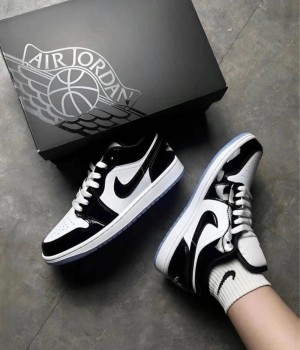 Jordan 1 Low Concord