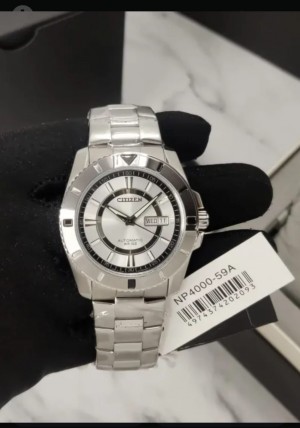 CITIZEN AUTOMETIC SAIPHIRE WATCH