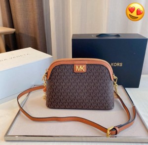 MICHEAL_ KORS CROSS BODY BAG
