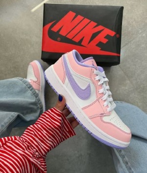 Ni_ke air jordan 1 low se arctic punch