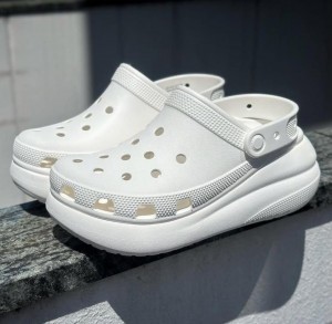 Cro_cs classic crush clogs